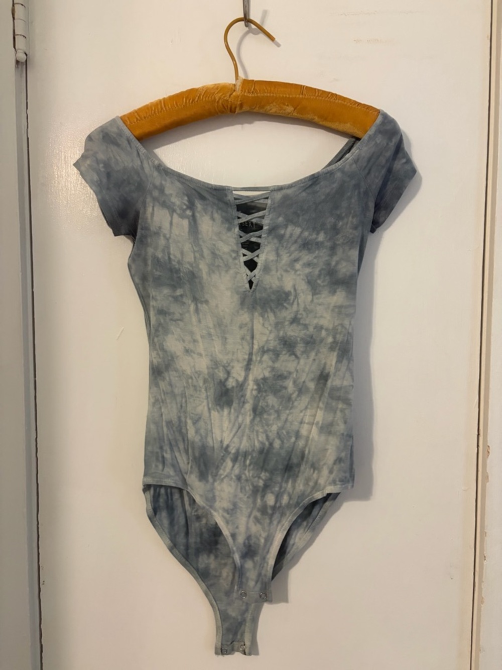 American Eagle Outfitters Blue Tie-Dye Soft & Sexy Bodysuit